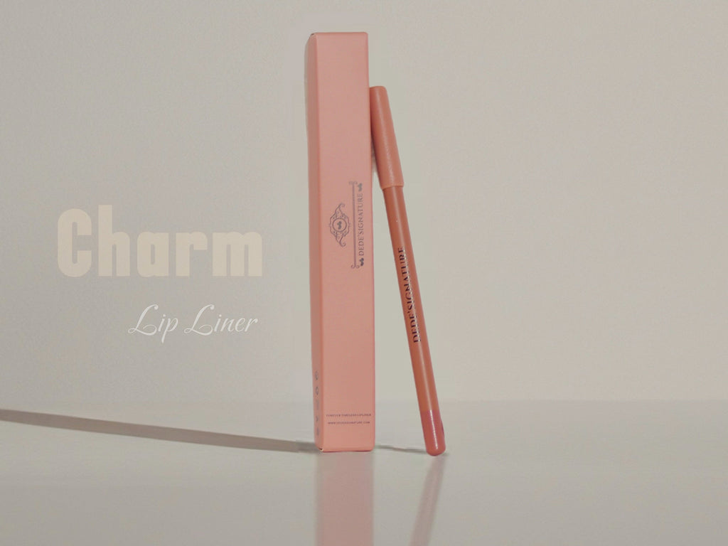 CHARM LIPLINER
