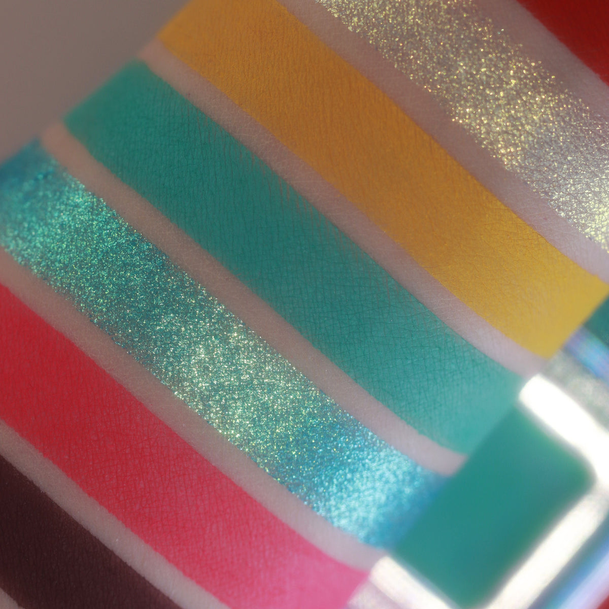 GOLDEN TIDES PALETTE X MARIAM_TUTORIALS (NON-MAGNETIC)