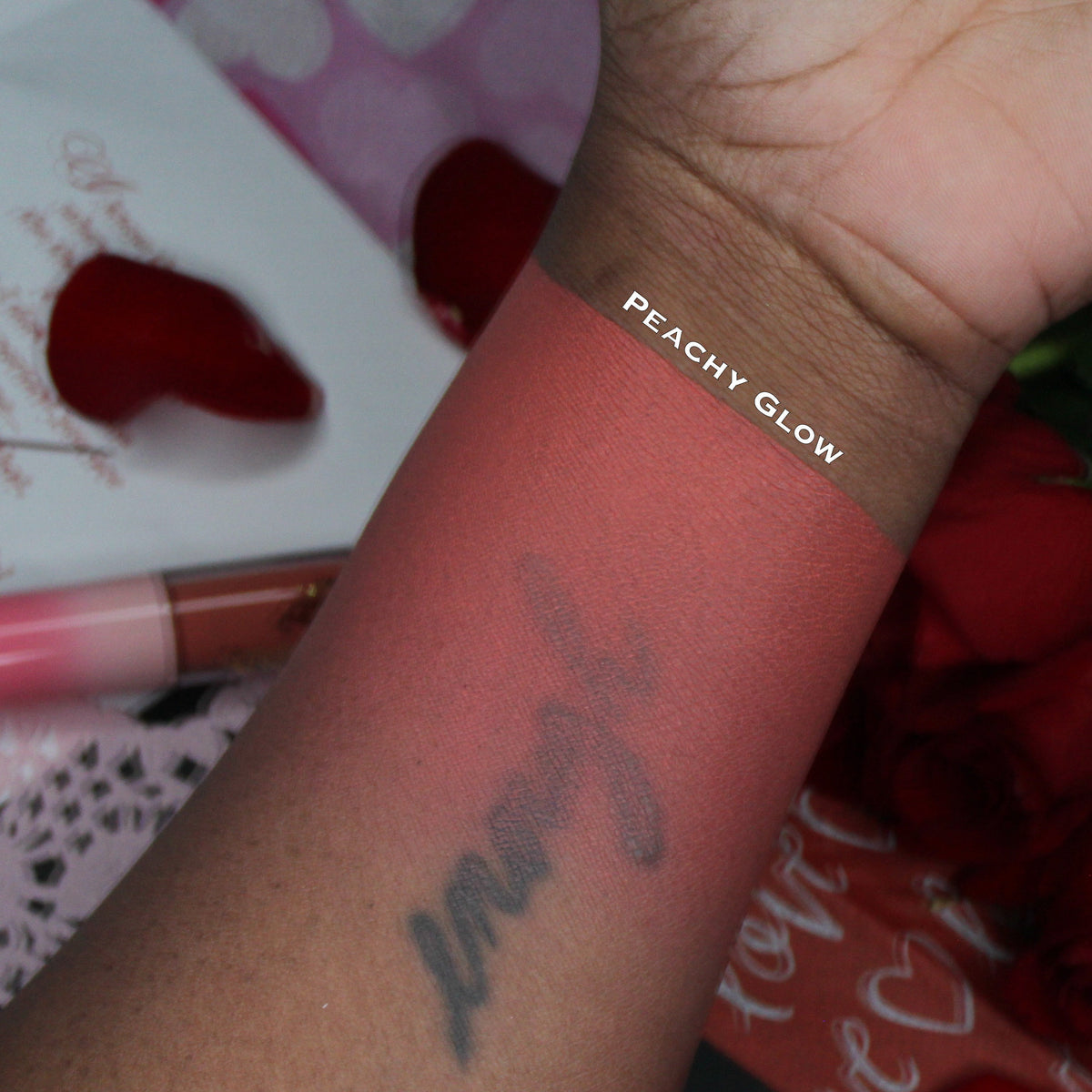 PEACHY GLOW Liquid Blush