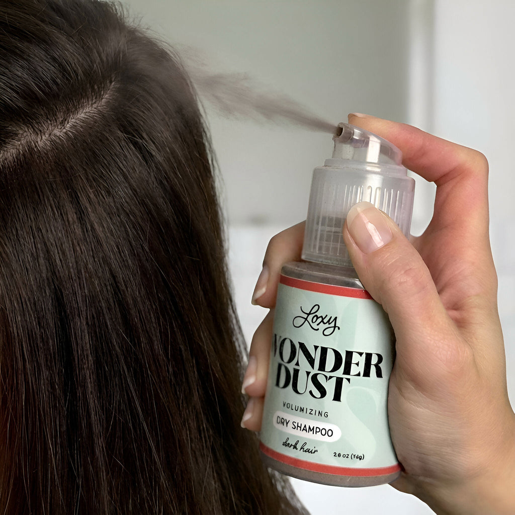 Wonder Dust Dry Shampoo: Oil-Absorbing, Volumizing Powder for Light, Brown & Dark Hair