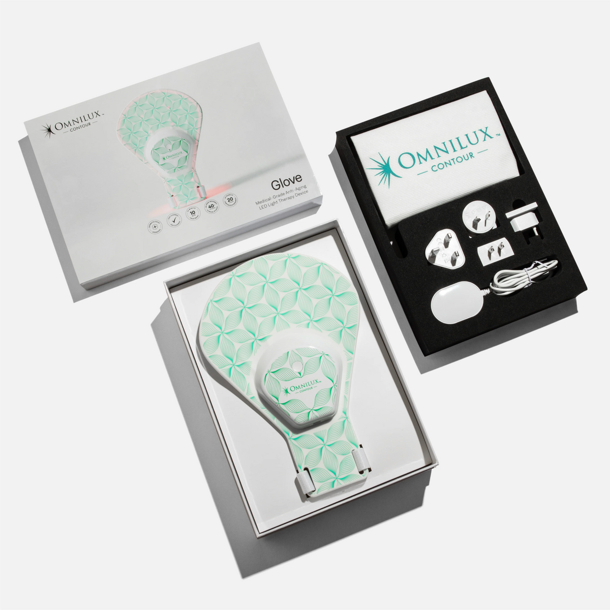 Omnilux Clear + Neck & Décolleté + Contour Glove